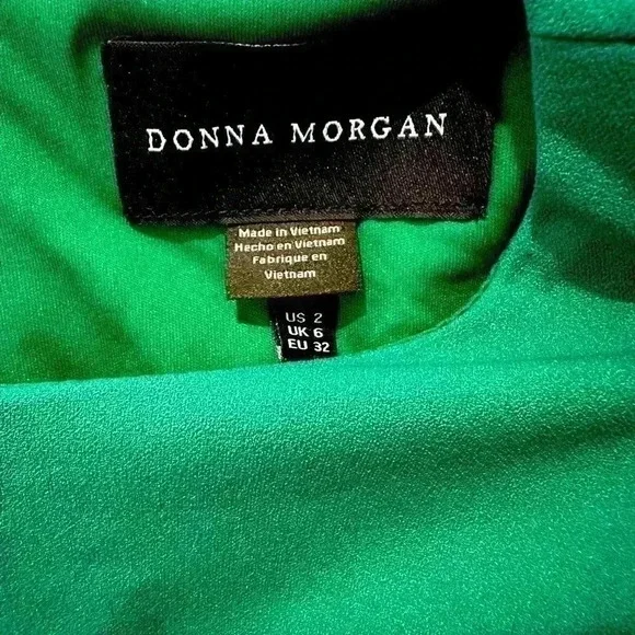 Donna Morgan Women’s Long Sleeve Sheath Dress with Flap Pockets at Side Hips - Picture 7 of 15